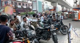 Fuel Crisis: తగ్గని ఇంధన టెన్షన్.. సర్కార్ భరోసా ఇచ్చినా వీడని పెట్రోల్ తిప్పలు!