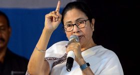 Bengal Election: బెంగాల్ సమరం.. మమతా సాహసోపేత వ్యూహం.. 74 మంది ఎమ్మెల్యేలకు షాక్