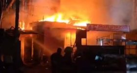 Fire Accident: హైదరాబాద్‌లో విషాదం.. మసీదులో ప్రార్థనలు చేస్తుండగా.. భారీ అగ్ని ప్రమాదం
