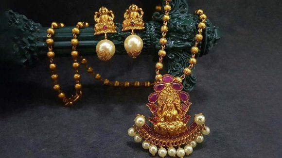 పసిడి ప్రియులకు గుడ్ న్యూస్.. భారీగా పడిపోయిన పసిడి ధరలు.. నేడు తులం ఎంతో తెలిస్తే షాక్!