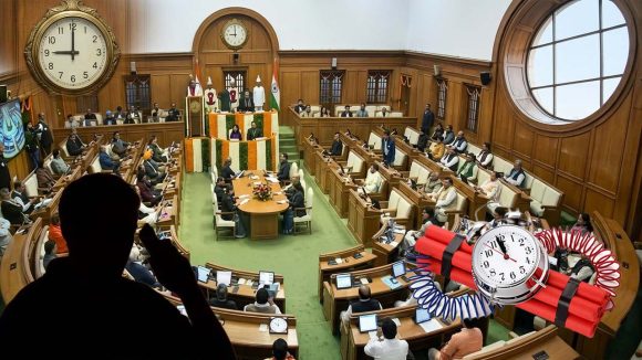 Bomb Threat: ఢిల్లీలో టెన్షన్ టెన్షన్.. అసెంబ్లీకి బాంబు బెదిరింపు మెయిల్.. రంగంలోకి దిగిన బాంబు స్క్వాడ్