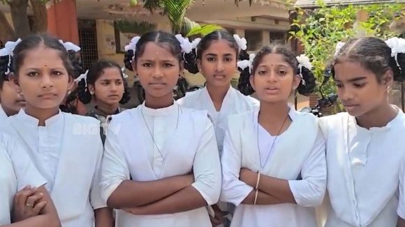 Anakapally District: బూతులు తిడుతున్నారు.. నారా లోకేష్‌కు హాస్టల్ విద్యార్థినీల వేడుకోలు, స్పందిస్తారా?
