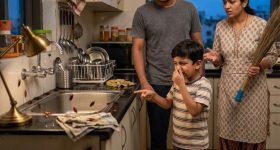 Cockroach Control: ఇంట్లో కాక్రోచ్‌ల బెడదతో విసిగిపోయారా? ఇలా చేస్తే ఇల్లంతా క్లీన్