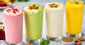 Lassi In Summer: వేసవిలో ఆరోగ్యాన్ని కాపాడే కూల్ లస్సీ.. దేశీ కూల్ డ్రింక్ ఇంట్లోనే తయారు చేయండిలా