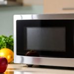 Budget Microwave Ovens: తక్కువ కరెంట్ వినియోగించే మైక్రోవేవ్ ఓవెన్స్.. బడ్జెట్ ధరలో బెస్ట్ ఇవే