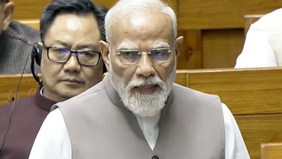 PM Narendra Modi: ప్రపంచ ఆర్థిక వ్యవస్థకు యుద్ధం ముప్పు.. పెట్రోల్, గ్యాస్ ధరలపై ప్రభావం.. ప్రధాని మోదీ కీల‌క ప్ర‌క‌ట‌న‌