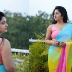 Poonam Bajwa: అమ్మాయిలతో బీ కేర్‌ఫుల్.. యువతకి పూనం హెచ్చరిక.. జాగ్రత్త పడాలంటూ!