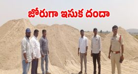 Yograj Singh On Dhoni: మ‌రో 10 ఏళ్లు ధోని ఐపీఎల్ ఆడాల్సిందే..ట్రోల్ చేసిన వాళ్లకు బుద్ది రావాలి