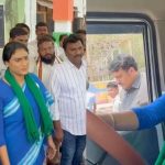 YS Sharmila Protest: రూ. 12 వేల మద్దతు ధర ఇవ్వాల్సిందే.. అరటి రైతుల కోసం స్టీరింగ్ పట్టిన షర్మిలమ్మ