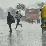 Unseasonal Rains: తెలుగు రాష్ట్రాల్లో అకాల వర్షాల బీభత్సం.. రానున్న 24 గంటల్లో కోస్తా.. రాయలసీమలో జల్లులు