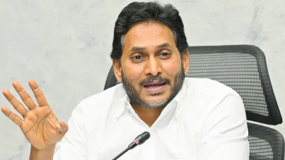 YS Jagan Mohan Reddy: బాబు హామీలన్నీ మోసాలే.. రెండేళ్లలోనే అప్పులు మూడు లక్షల కోట్లు దాటాయి: జగన్