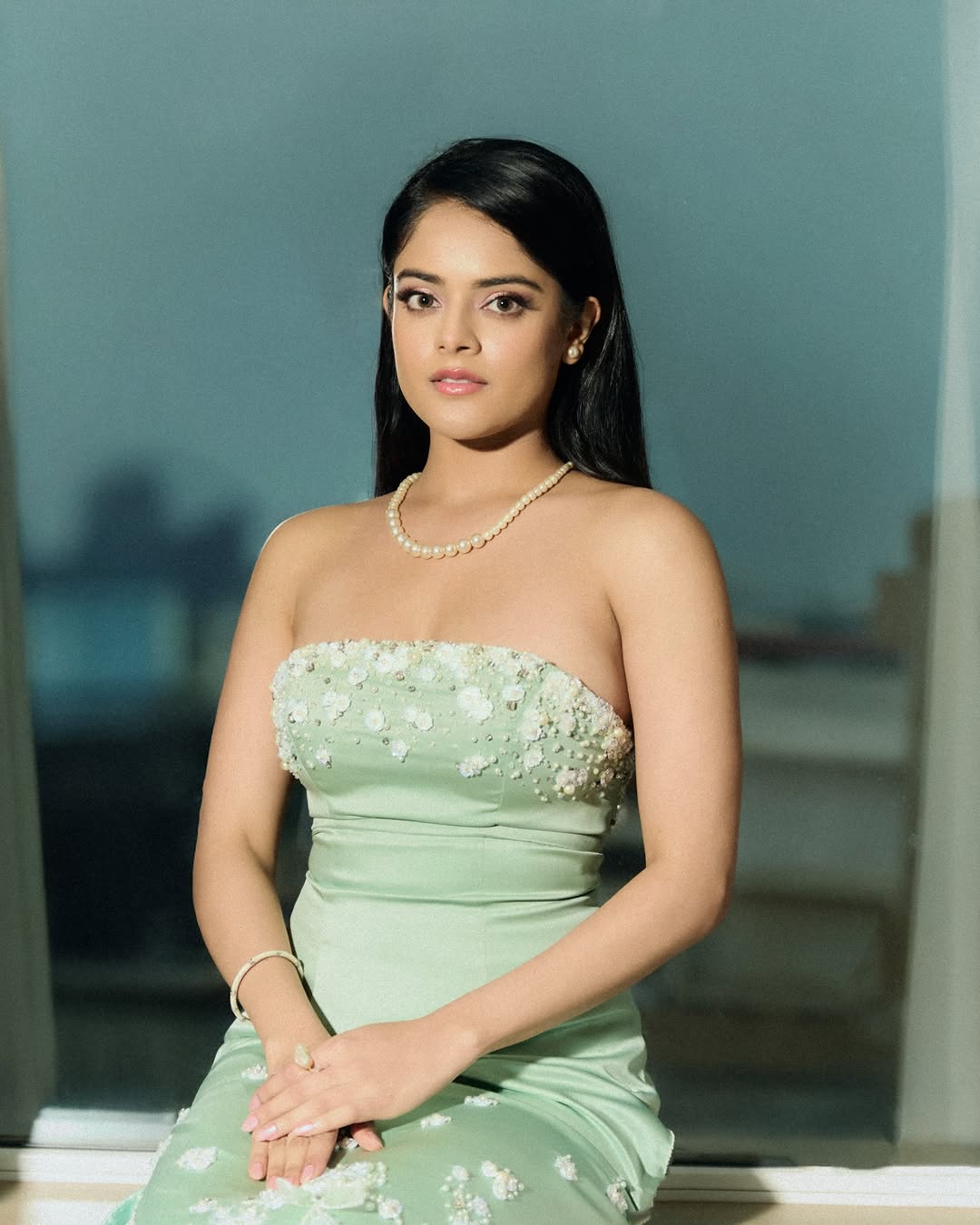 Actress Riddhi Kumar Photo Gallery