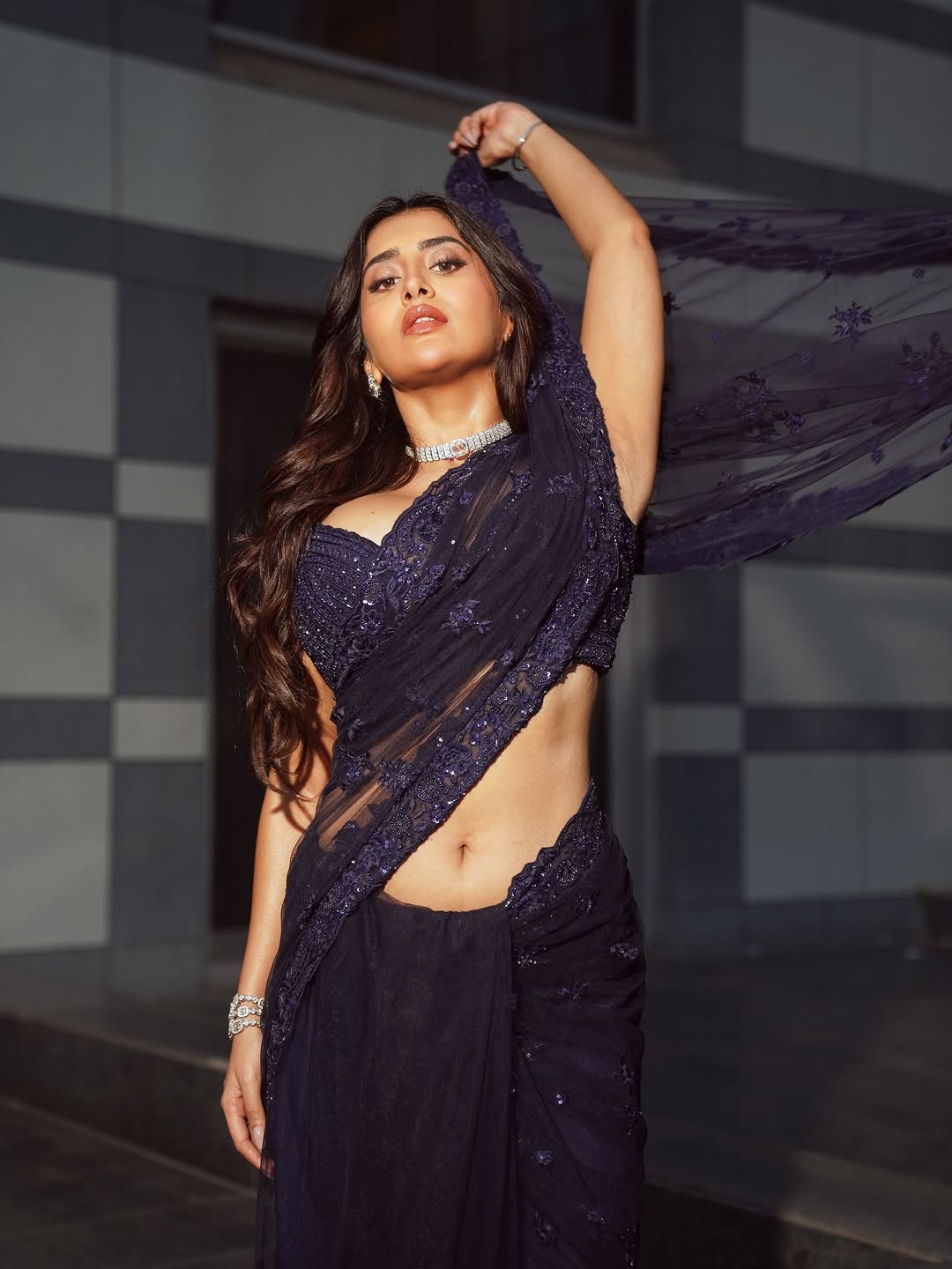 Rashi Singh (Image Credit: Instagram) Actress Rashi Singh Photo Gallery
