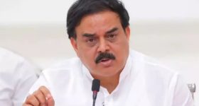 బంకుల్లో ఇంధన కొరతపై మంత్రి నాదెండ్ల సమీక్ష.. ఇసుక ర్యాంపులో అక్రమ డీజిల్ దందా!