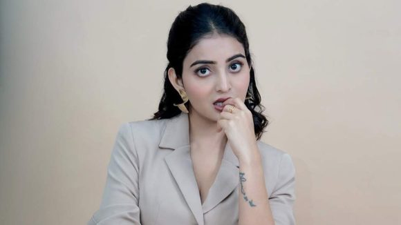 ఇంస్టాగ్రామ్ సబ్ స్క్రిప్షన్ విమర్శలపై స్పందించిన అనన్య… అందుకే పెట్టానంటూ క్లారిటీ!