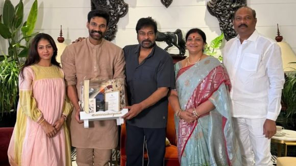 బెల్లంకొండ సాయి శ్రీనివాస్  పెళ్లి పిలుపులు మొదలు.. చిరంజీవికి ప్రత్యేక ఆహ్వానం!
