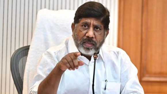 ప్రజలకు కరెంట్ కష్టాలు ఉండొద్దు.. అధికారులకు భట్టి విక్రమార్క కీలక ఆదేశాలు