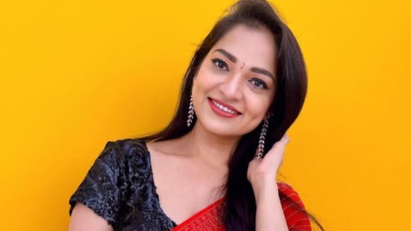 బిగ్ బాస్ అశ్విని శ్రీ ఇంట తీవ్ర విషాదం.. కన్నీరు మున్నీరవుతున్న నటి!
