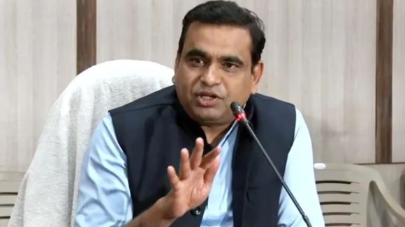 పంపకాల్లో తేడాల వల్లే కొత్త పార్టీనా? కవితకు ఎంపీ చామల కౌంటర్