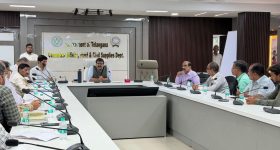 ఆటో డ్రైవర్లకు గుడ్ న్యూస్.. వారంలో 363 మెట్రిక్ టన్నుల గ్యాస్ సరఫరా, పౌరసరఫరాల శాఖ సమీక్ష