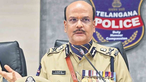 రేపు కర్రెగుట్టలకు డీజీపీ శివధర్ రెడ్డి.. గుత్తికొయ్యలతో ముఖాముఖి, కారణం అదేనా?
