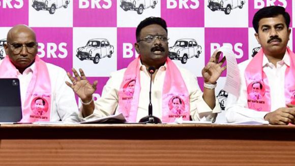 ఏఐసీసీకి ఏటీఎంగా తెలంగాణ.. బీఆర్ఎస్ ఎమ్మెల్సీ షాకింగ్ ఆరోపణలు!