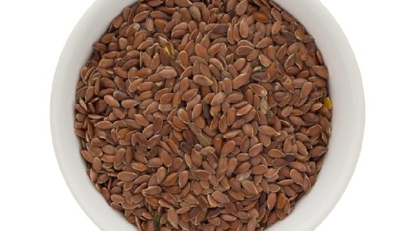 Flax seeds: మెరిసే కురుల కోసం అవిసె గింజలను ఇలా వాడండి, అదిరిపోయే ఫలితాలు వస్తాయి