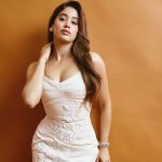 Janhvi Kapoor: ఫోర్న్ సైట్ లో జాన్వీ కపూర్ ఫోటో..నరకం చూస్తున్నానన్న నటి!