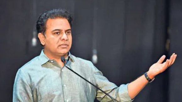 కేసీఆర్ బయటకు వస్తే గుంట నక్కలకు భయం.. జగిత్యాలలో కేటీఆర్ సంచలన వ్యాఖ్యలు