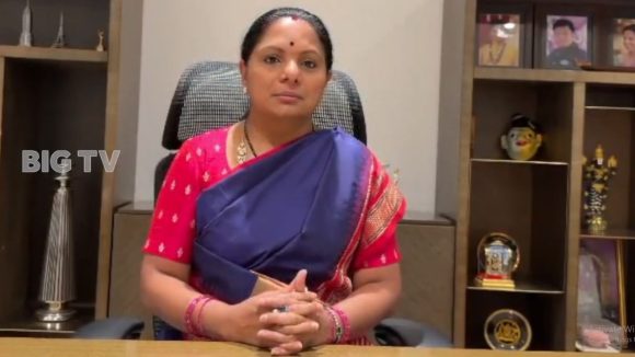 డీలిమిటేషన్‌పై కవిత వ్యాఖ్యలు.. రెండు బిల్లులు లింక్ వెనుక పెద్ద కుట్ర, మరోసారి ఉద్యమం తప్పదని హెచ్చరిక