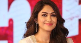 మృణాళ్ సినిమా హిట్ అవ్వాలంటే మూవీలో వాళ్లు చనిపోవాల్సిందేనా?