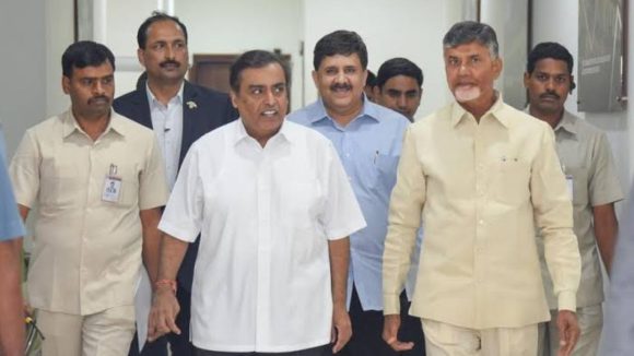 డేటా సిటీ విశాఖ‌కు మరో బూస్ట్.. రిలయన్స్ డేటా సెంటర్ క్లస్టర్‌ ఏర్పాటు, దాదాపు 2 లక్షల కోట్లు పెట్టుబడి