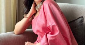 Srinidhi Shetty : పింక్ శారీలో మెరిసిపోతున్న శ్రీనిధి.. ఏముంది రా బాబు..
