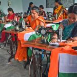 Telangana Govt: తెలంగాణలో మహిళలకు శుభవార్త.. ఉచితంగా కుట్టు మిషన్లు