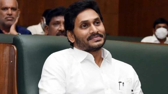 ఊహించని ప్లాన్ చేస్తున్న జగన్.. ఆ ఇద్దరు నేతలు వస్తే, ఇక కూటమికి చుక్కలు తప్పవా?