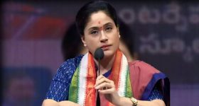 బలిదానాల కోసం కాదు తెలంగాణ సాధించుకున్నది.. ఆర్టీసీ కార్మికులకు విజయశాంతి పిలుపు