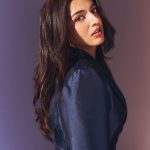Wamiqa Gabbi: కోటులో స్టైలిష్ లుక్ లో వామిక గబ్బి.. ఫోటోలు వైరల్..