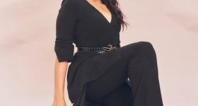 Wamiqa Gabbi: చూపులతోనే మంటలు పుట్టిస్తున్న వామికా.. ఫ్యాన్స్ ఫిదా..!