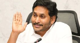 పార్టీలు మారడం బట్టలు మార్చినంత ఈజీ కాదు.. ఈటల సంచలన వ్యాఖ్యలు!