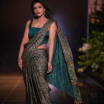 Aishwarya Rajesh: చీరకట్టులో గ్లామర్ టచ్ ఇచ్చిన తెలుగమ్మాయి.. ఫోటోలు వైరల్!