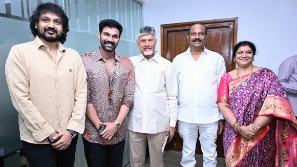 ఏపీ సీఎంను కలిసిన బెల్లం కొండ ఫ్యామిలీ… శ్రీనివాస్ పెళ్లికి ప్రత్యేక ఆహ్వానం!