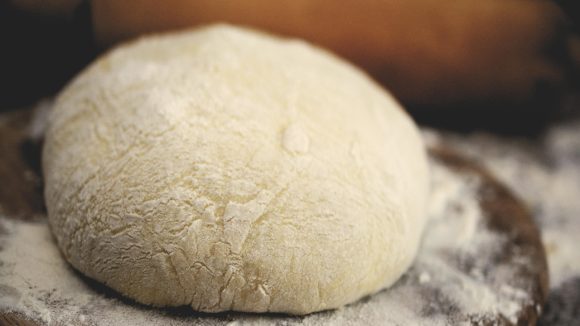 Chapati dough: చపాతీ పిండి ఇలా చేస్తే రెండు రోజులైనా ఫ్రిజ్‌లో తాజాగా ఉంటుంది