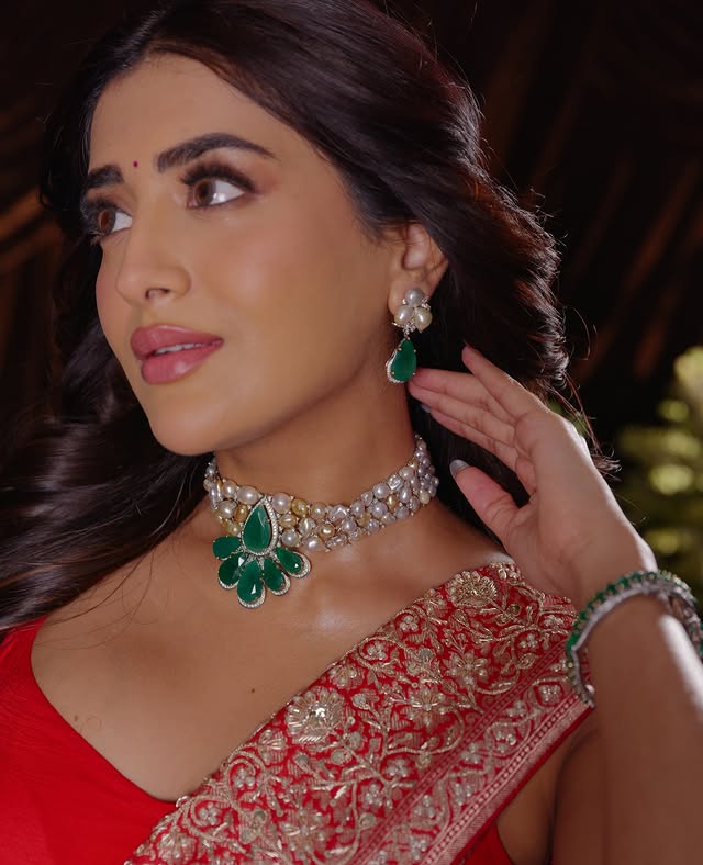 Rashi Singh photo Gallery