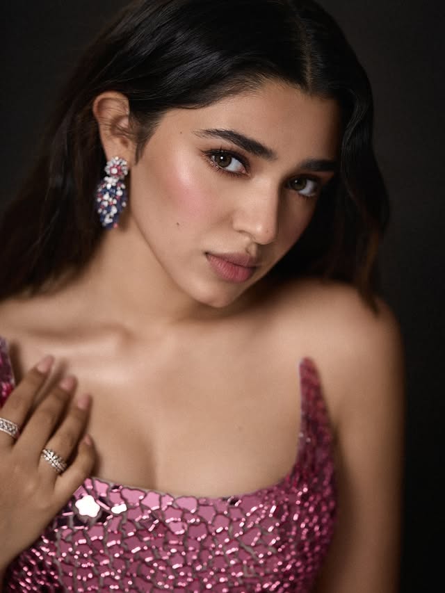 Krithi Shetty (Source /instagram) Krithi Shetty Photo Gallery