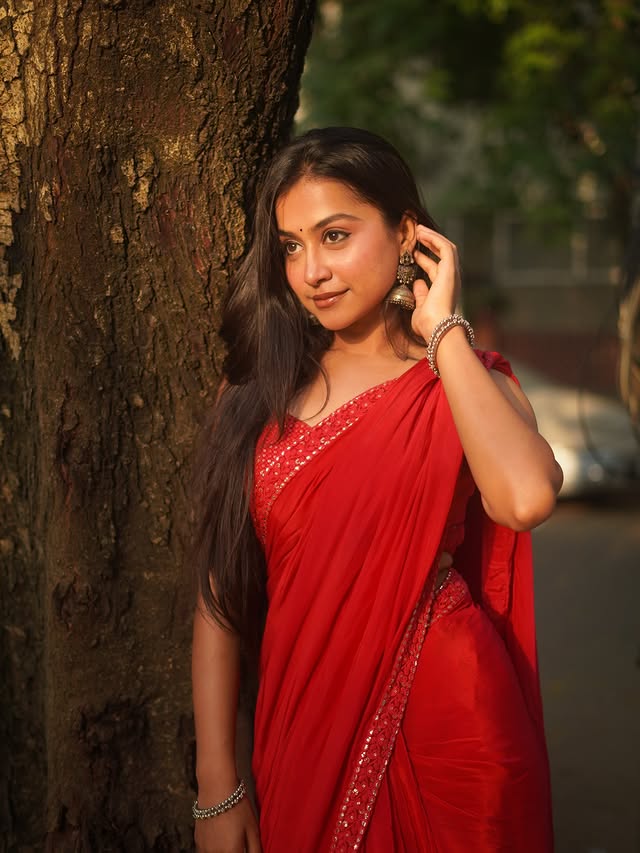 Krithika Uma Sankar ( Source / Instagram ) Krithika Uma Sankar photo Gallery
