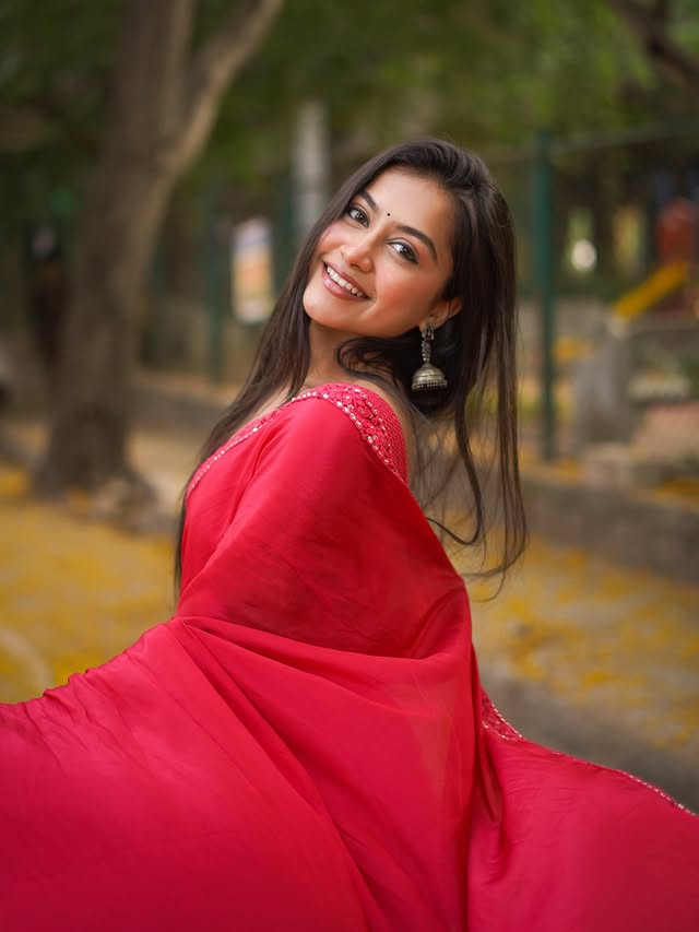Krithika Uma Sankar ( Source / Instagram ) Krithika Uma Sankar photo Gallery