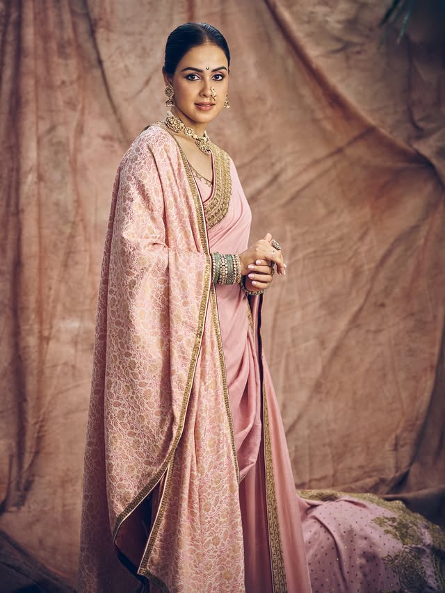Genelia (Source / Instagram ) Genelia photo Gallery