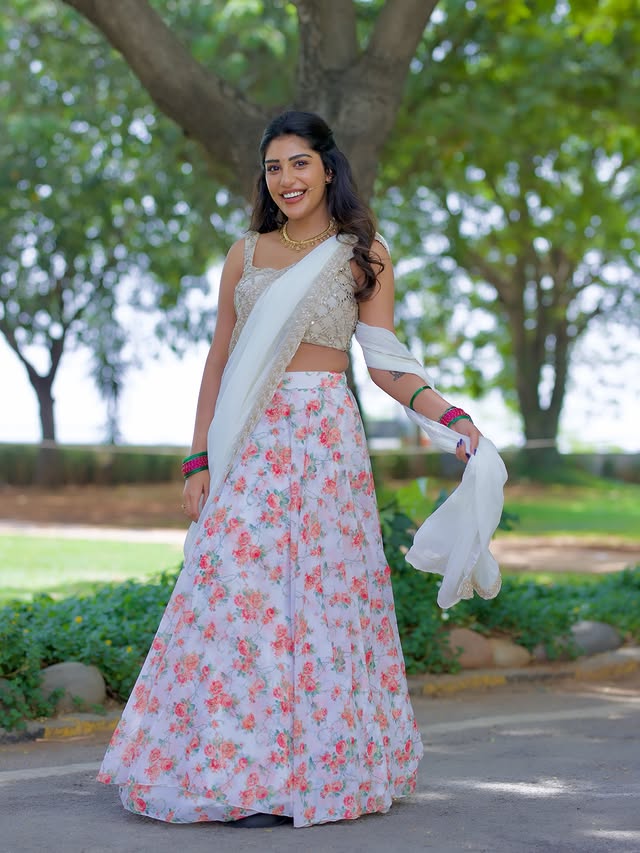 Supritha ( Source / Instagram ) Supritha photo Gallery