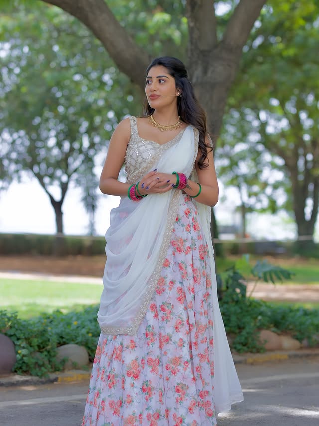 Supritha ( Source / Instagram ) Supritha photo Gallery
