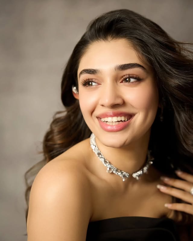 Krithi Shetty (Source /instagram) Krithi Shetty Photo Gallery